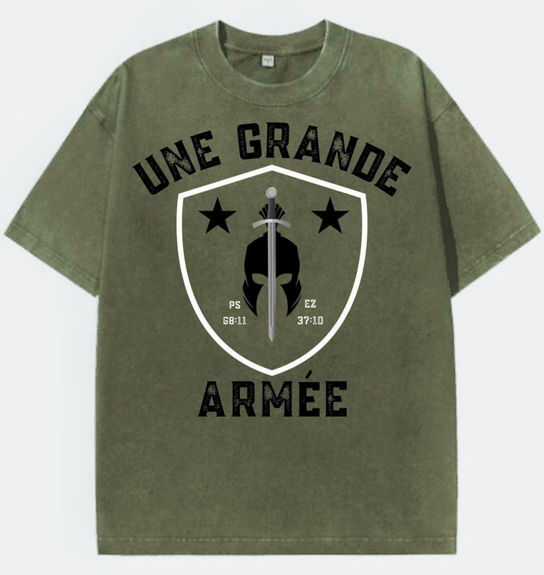 UNE GRANDE ARMÉE T-shirt